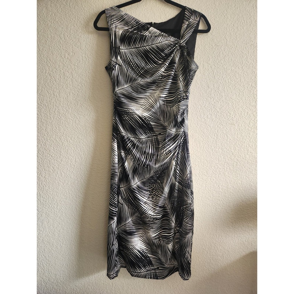 Maggy London Women's Formal Short Sleeve Knot Dress 10